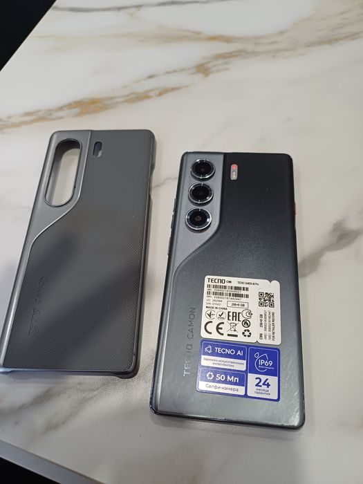 Tecno camon 40 256gb