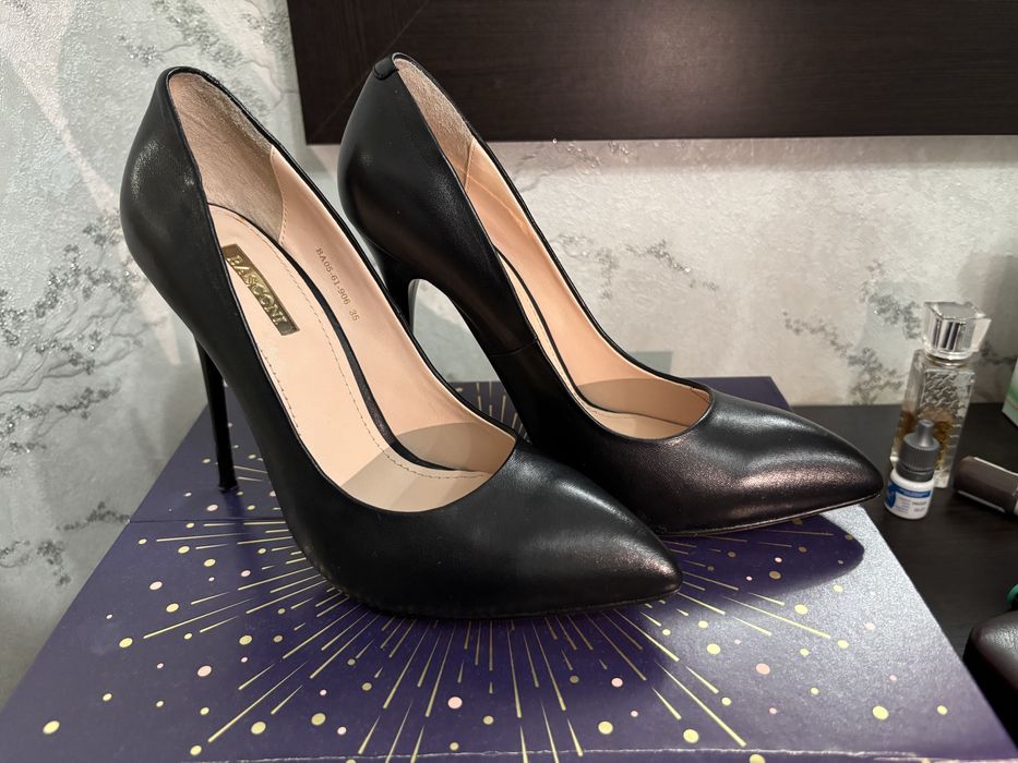 Туфли от бренда Basconi