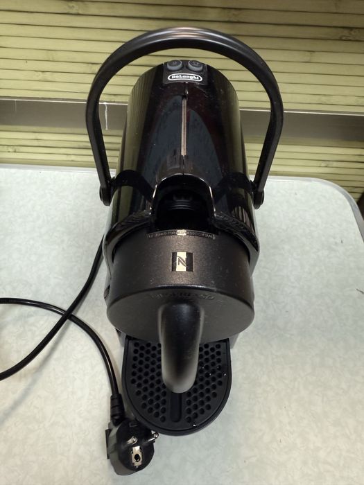 Кафемашина Nespresso Inissia