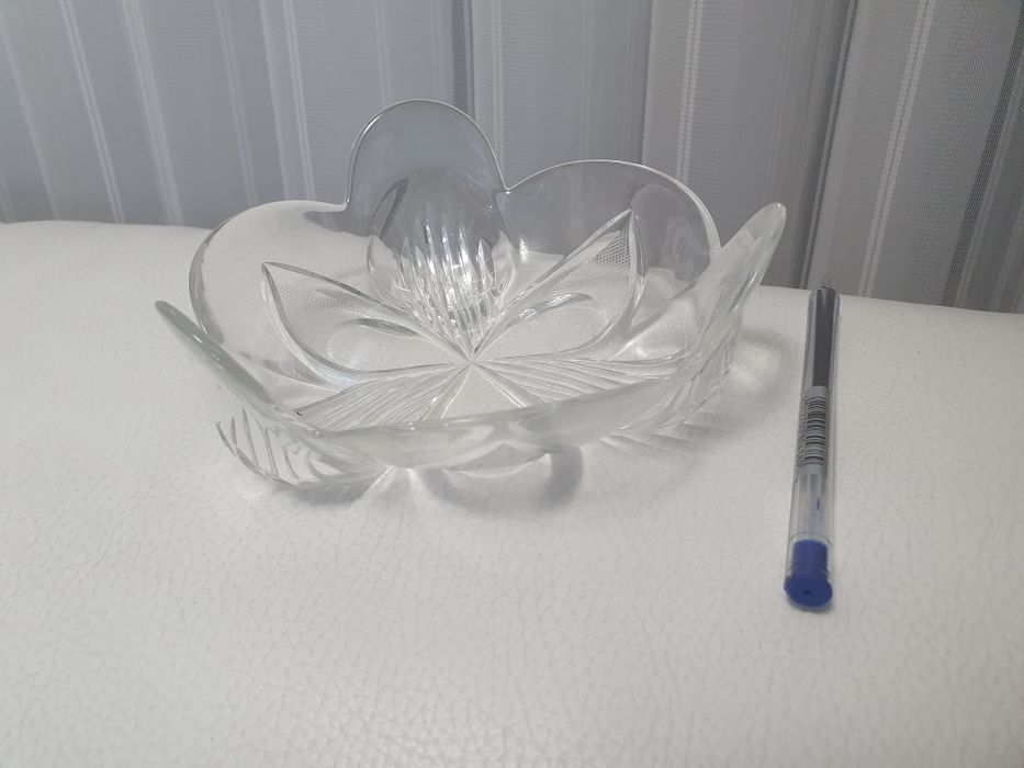 Кристална фруктиера