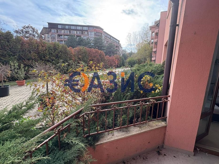 Продава се Двустаен апартамент в к.к. Слънчев бряг - 62 кв.м за 732 €/кв.м - Снимка #3