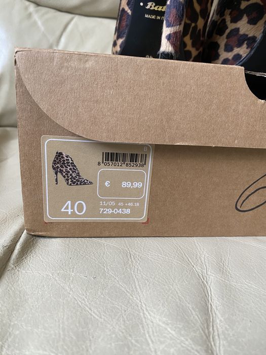 Bata - елегантни дамски боти на ток