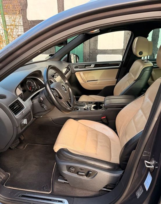 VOLKSWAGEN Touareg 2011 — imagine 5