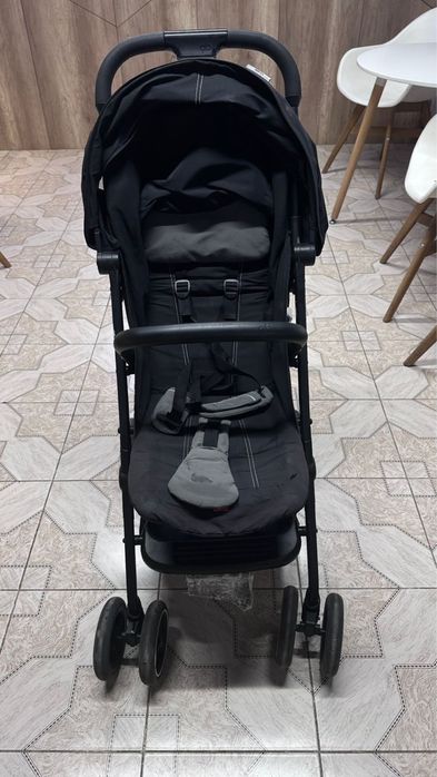 Коляска прогулочная