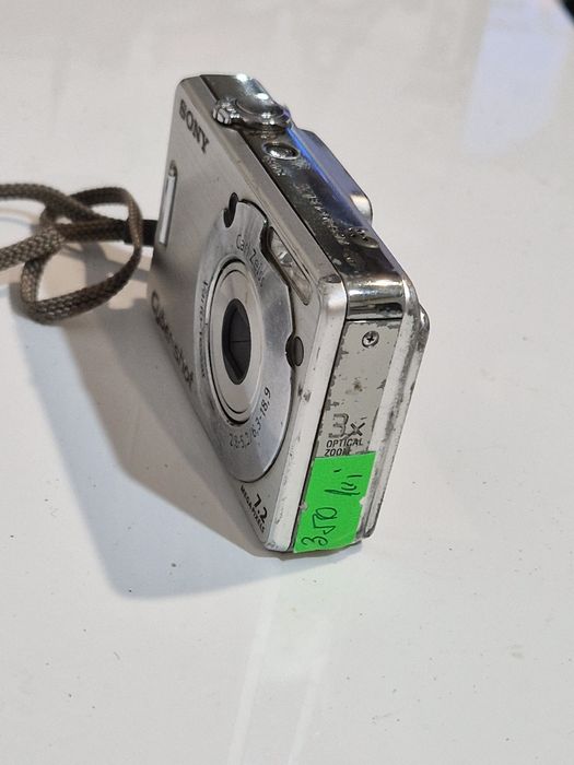 Aparat foto  / camera digitala Sony fara accesorii