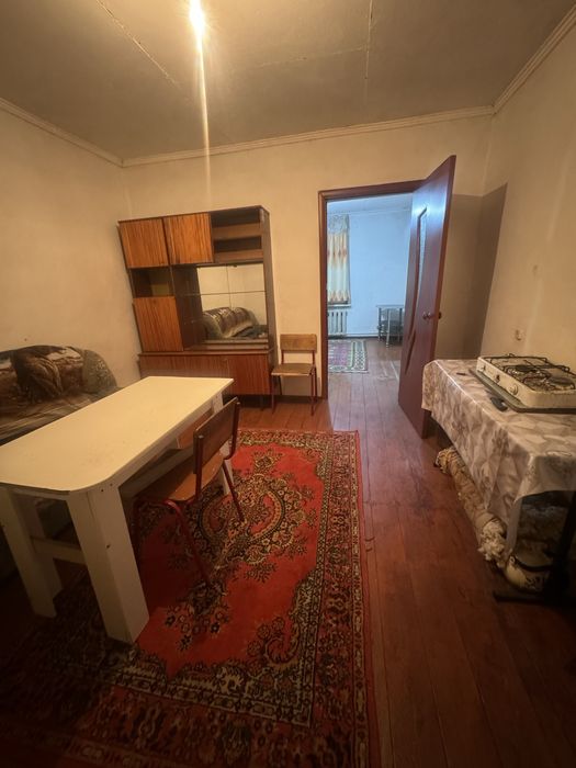 Сдам комнату  2 х комнатную .