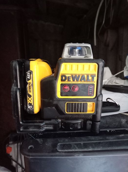 Laser dewalt DCE0811R