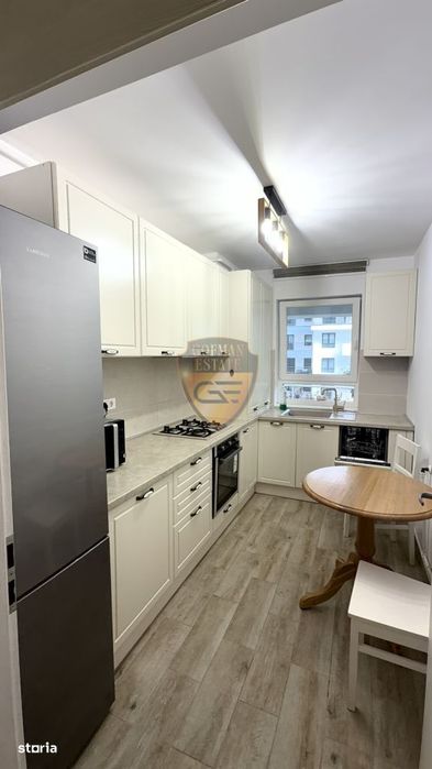 2 Camere, Decomandat, Boxa, Parcare | Maurer Tomis Plus