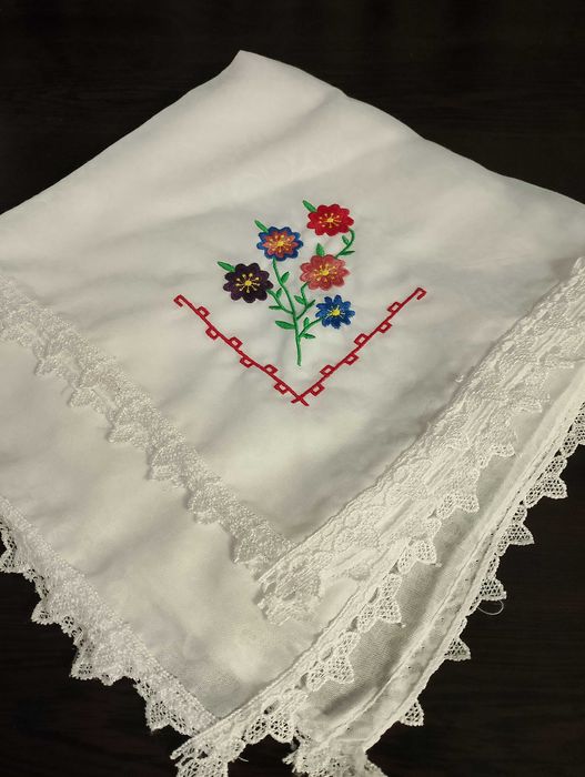 Памучни Забрадки с бродерия