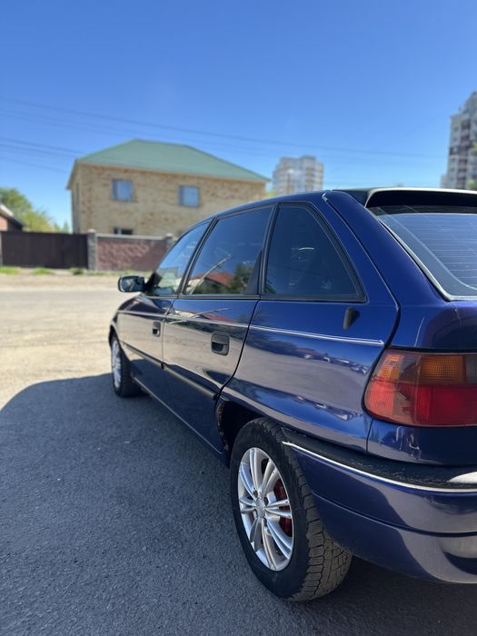 OPEL ASTRA 1,6 обмен или продажа
