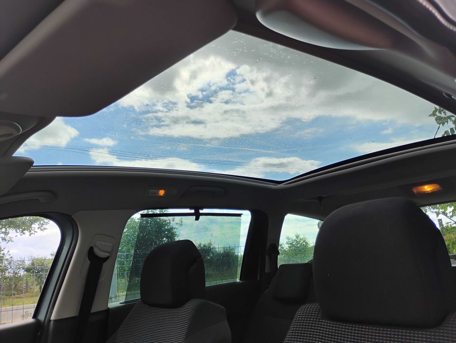 Peugeot 5008 2.0 HDI, 150 CP, E5, variante auto