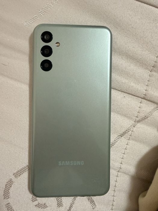 Samsung Galaxy M13