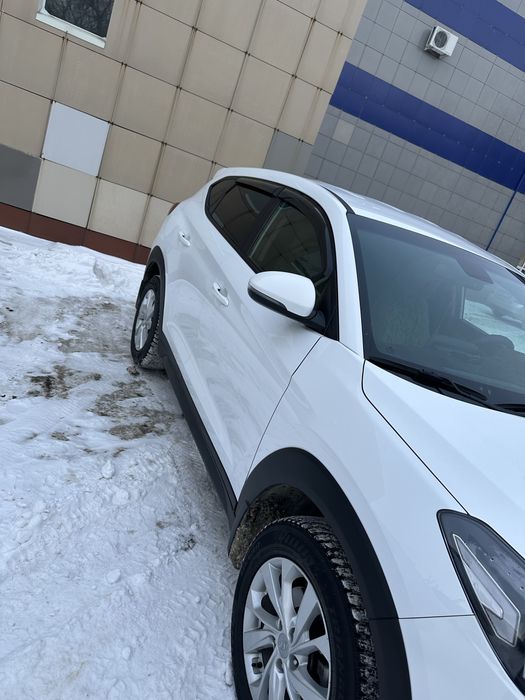 Продам кроссовер Туссан