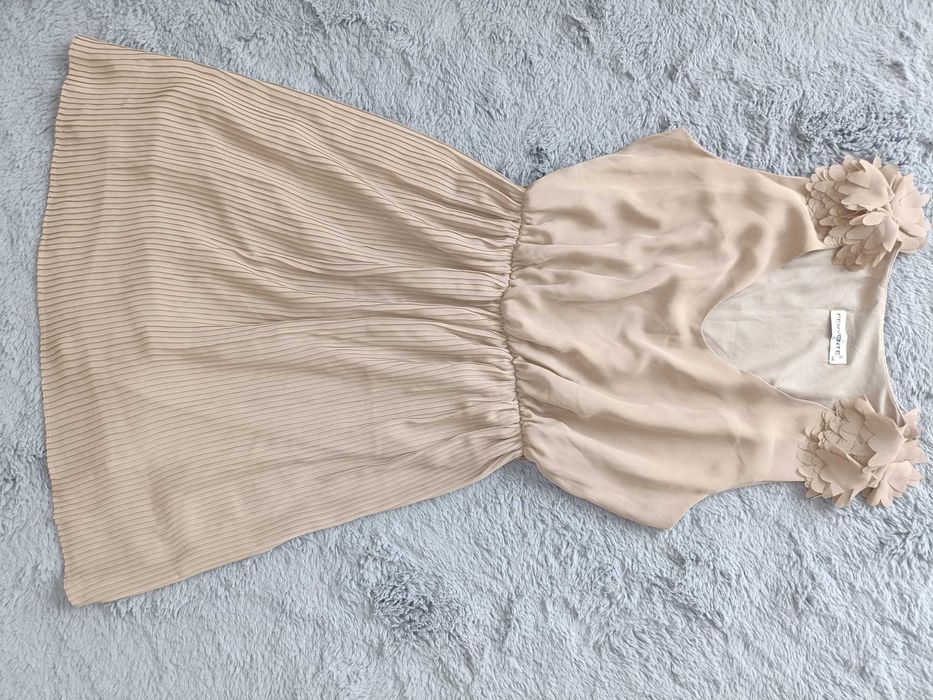 Rochie voal purtata 1 dată