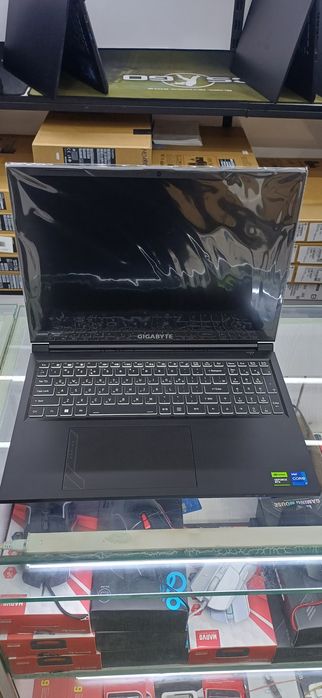 Ноутбук gigabyte G6