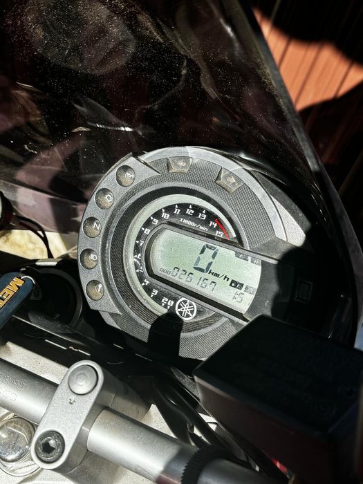 Motocicleta Yamaha FZ6-N