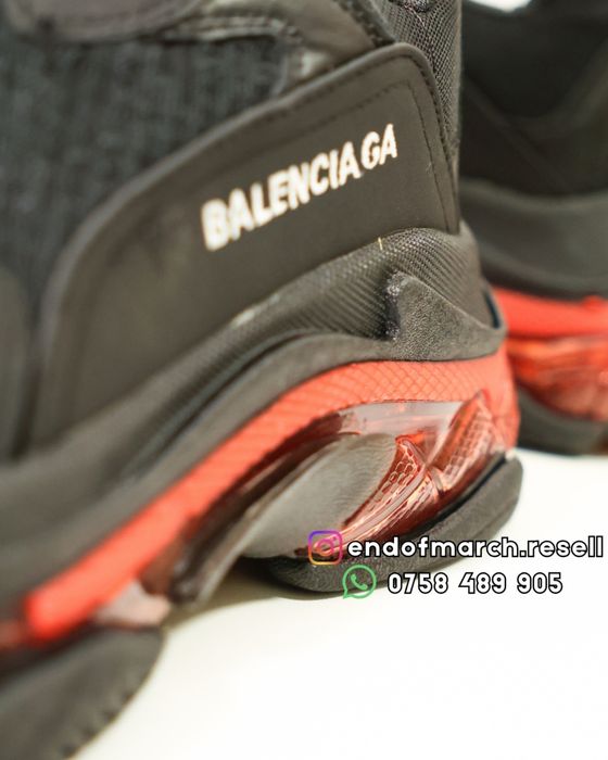Balenciaga Triple S Red