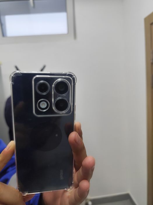 Продам Redmi Note 13 Pro