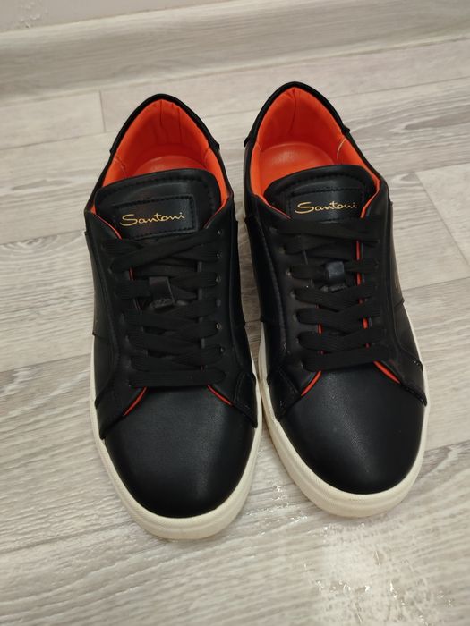 продам Santoni  размер:39