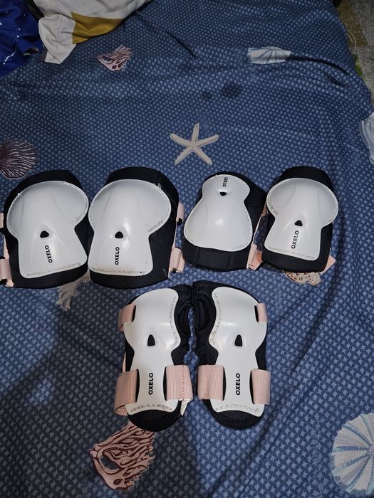 Role Decathlon marimea 26-28 si protectii copii mărimea xs