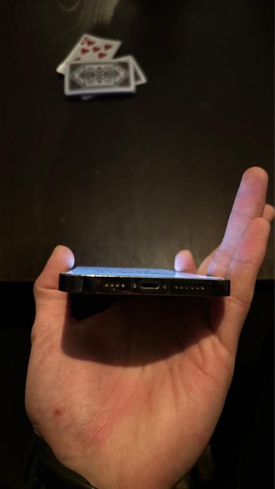 Iphone 14 pro max purple