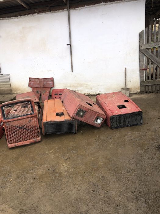 Capota tractor romanesc u 650 si 445