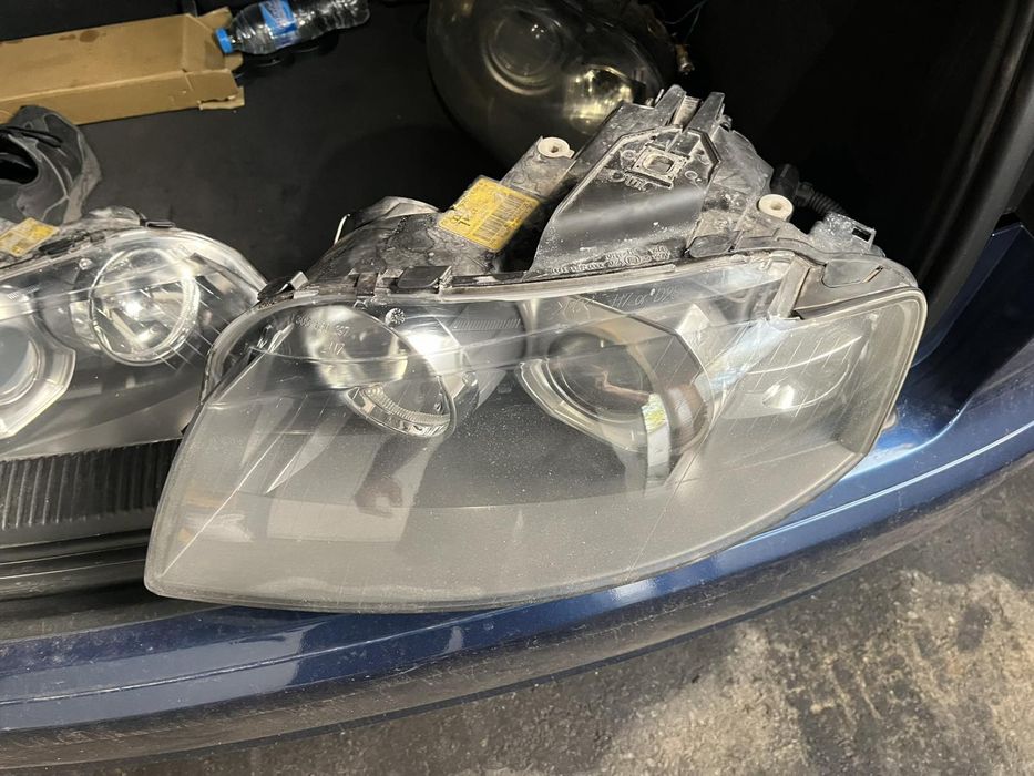 Ляв фар за ауди А3 8п ксенон