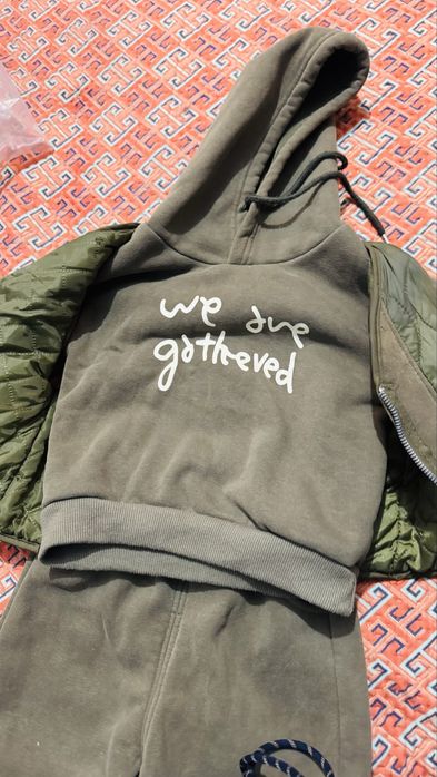 Продам детский вещи