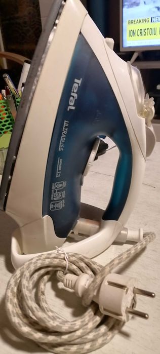 Calcator TEFAL Ultragliss 4680, talpa ceramica