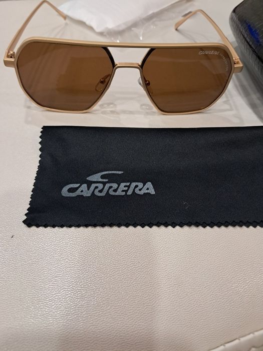Слънчеви очила Carrera+2 чифт подарък