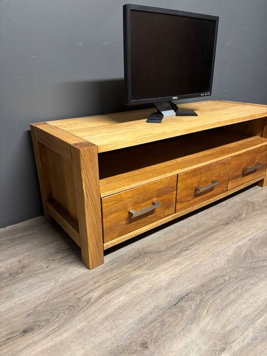 Comoda TV stejar modernă