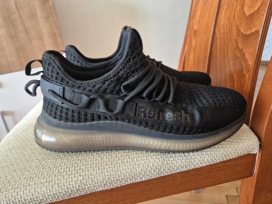 Сникърси Refresh черни