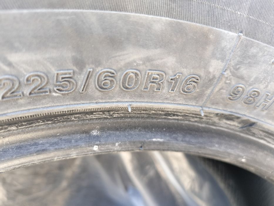 Продам шины на 16