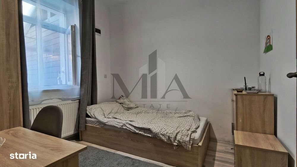Casa de inchiriat cu 3 camere la curte comuna,  zona Centrala, Oradea