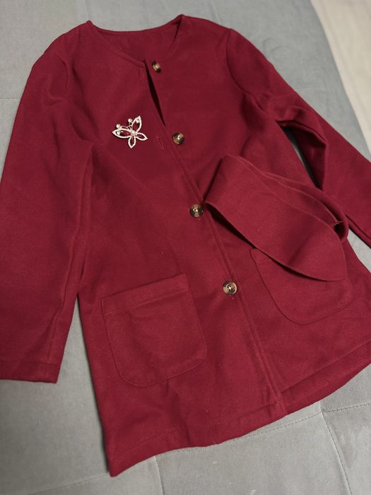 Продам пальто новое не одевали