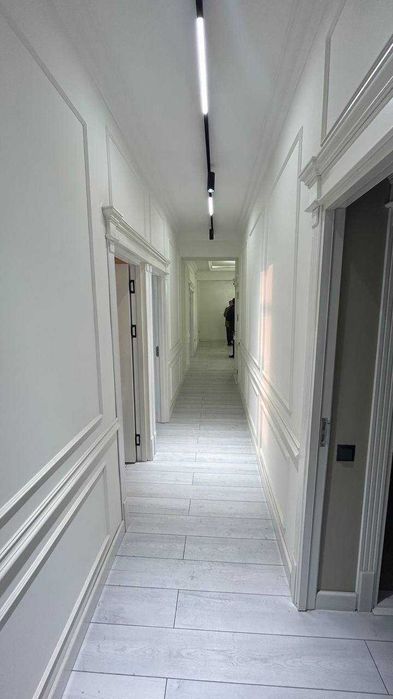 ул.Айбек МЦ ШОХ ЖК Каратстрой 4-комн 6/9 160 м² 2 с/у евроремонт