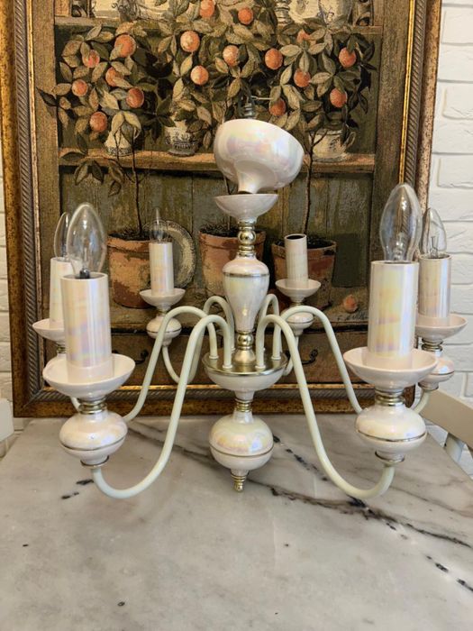 Продам разные люстры: хрустальные «Искра», фарфоровые СССР