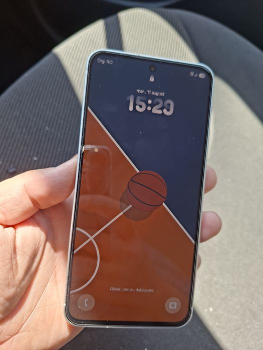 Vand Samsung A56 5G 128 GB ca nou