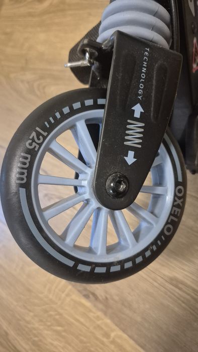 Trotinetă Oxelo Mid 5 gri – ca nouă