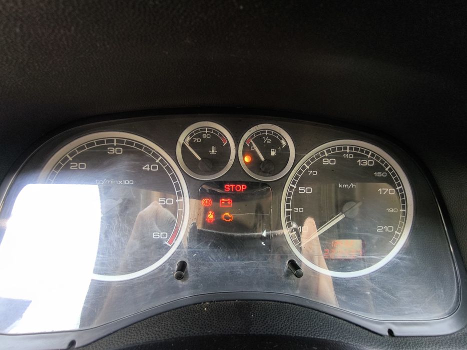 Продавам Peugeot 307 SW