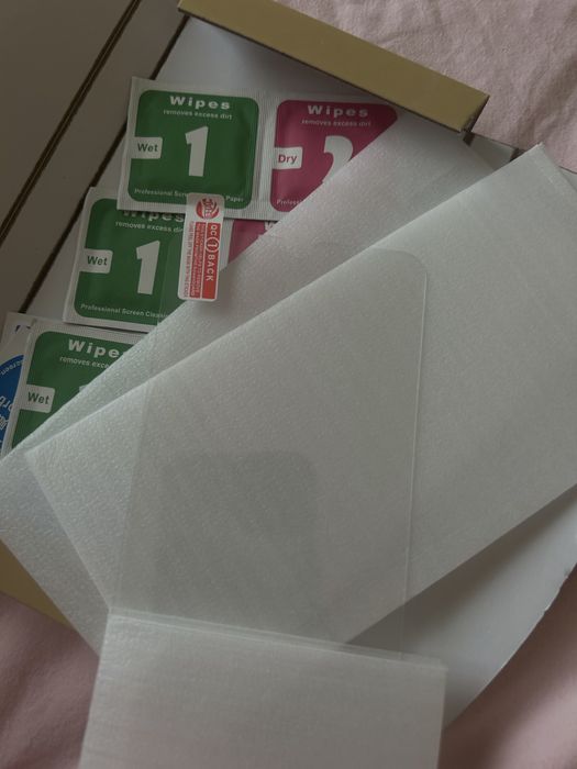 Стъклен протектор. 3 броя