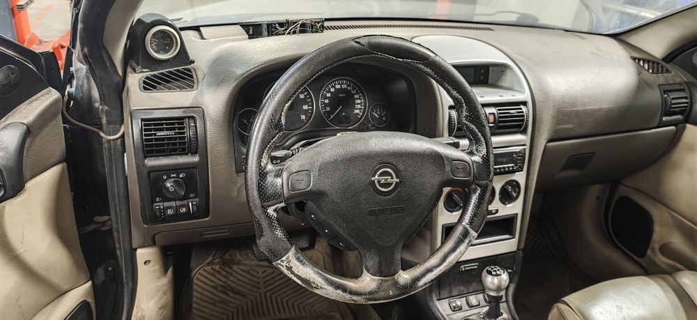 Opel Astra Bertone Turbo Z20LET на части