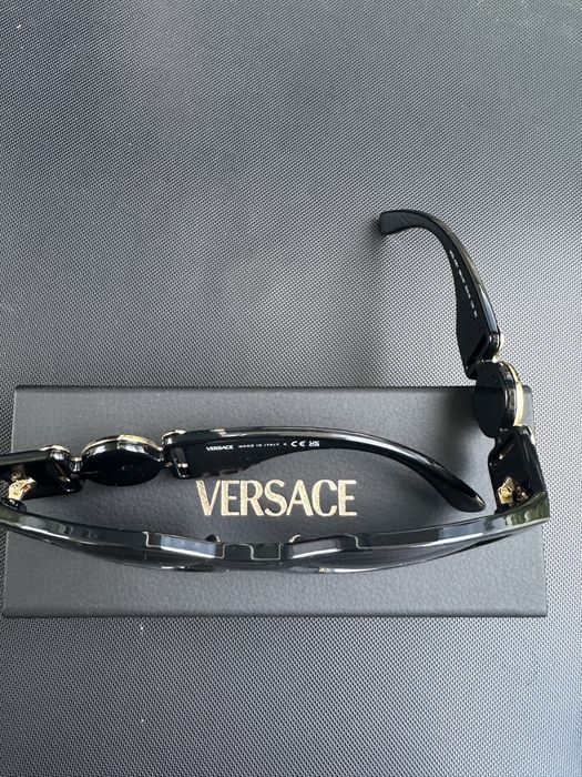 Слънчеви очила Versace
