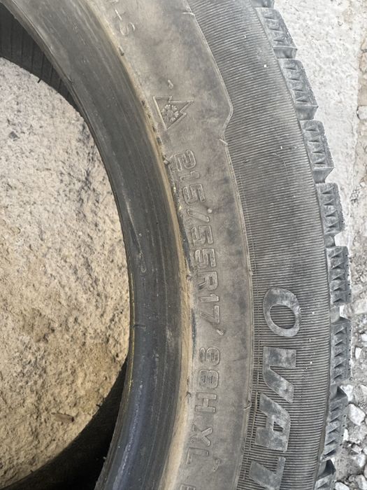 Комплект зимней резины 215/55/R17 OVATION