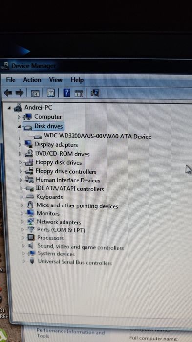 Vând Calculator + monitor.