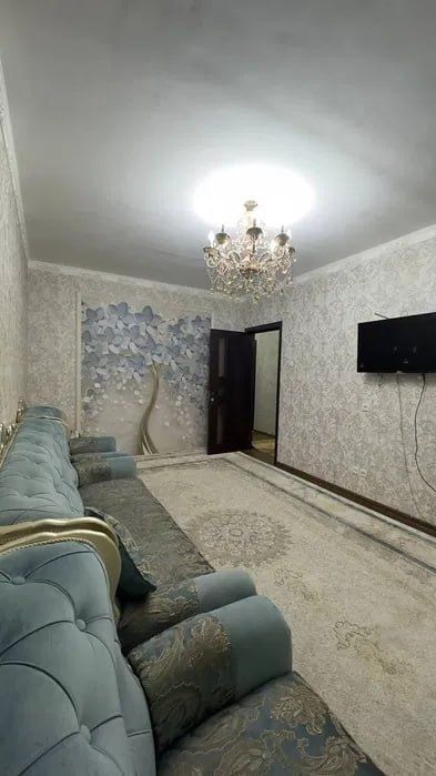 Сергели 7 а 3/7/7 аренда оила или инастранга. Метро олдида