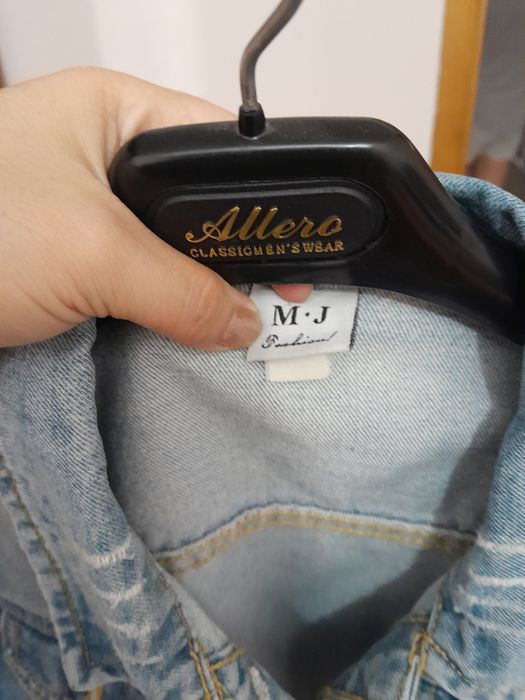 Продам джинсовку размер ХS