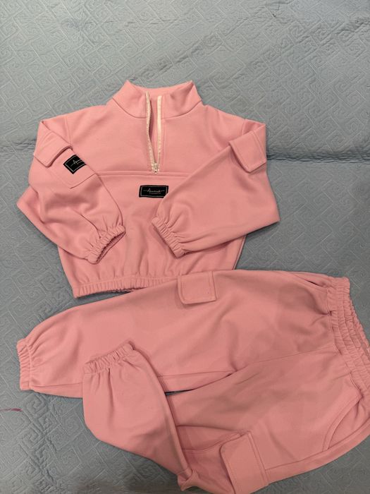 Продам детские вещи