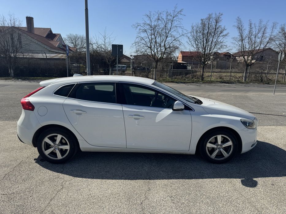 Vand autoturism Volvo v40