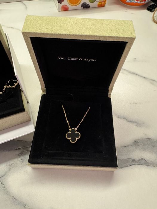 Цепочка(подвеска) от Van Cleef